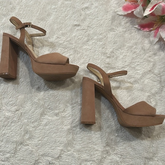 Vince Camuto Blush Tan Platform Sandals - Picture 3 of 16